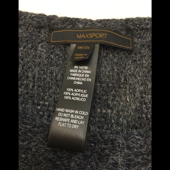 MaxSport Gray Long Poncho With Fringe and Buttons - Picture 3 of 8